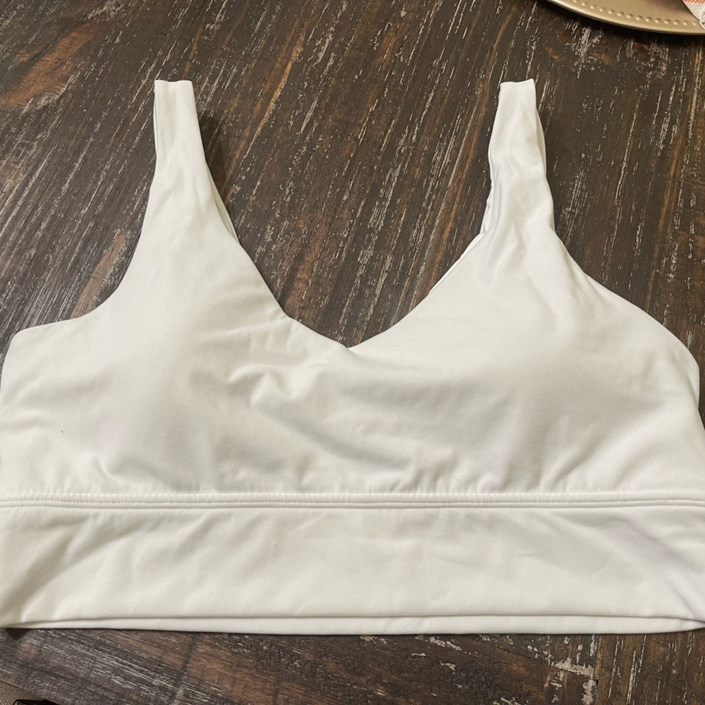 BuffBunny Bra 🤍